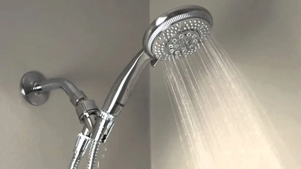 How to remove stuck showerhead? Steps