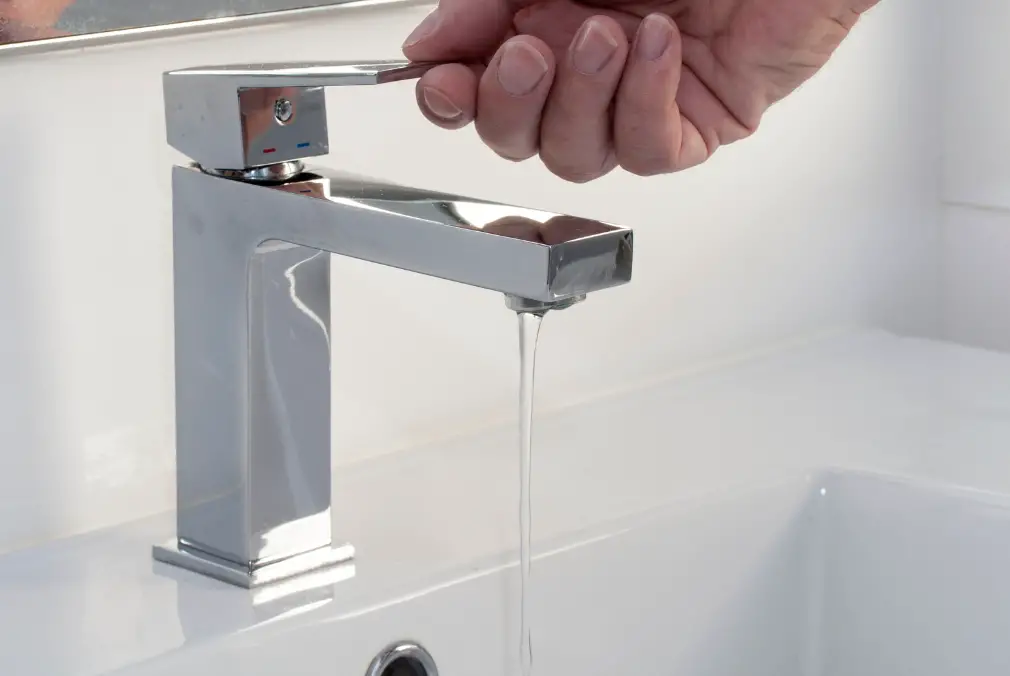 Which material is better for the faucet - brass or stainless steel?