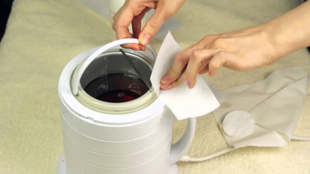 How to Clean Wax Warmer